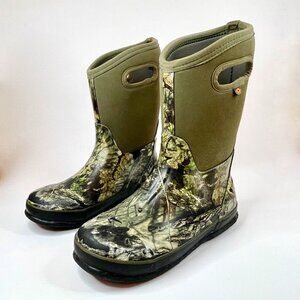 Bogs Insulated Snow Boots Boys Youth Big Kids size 6 Women's size 8